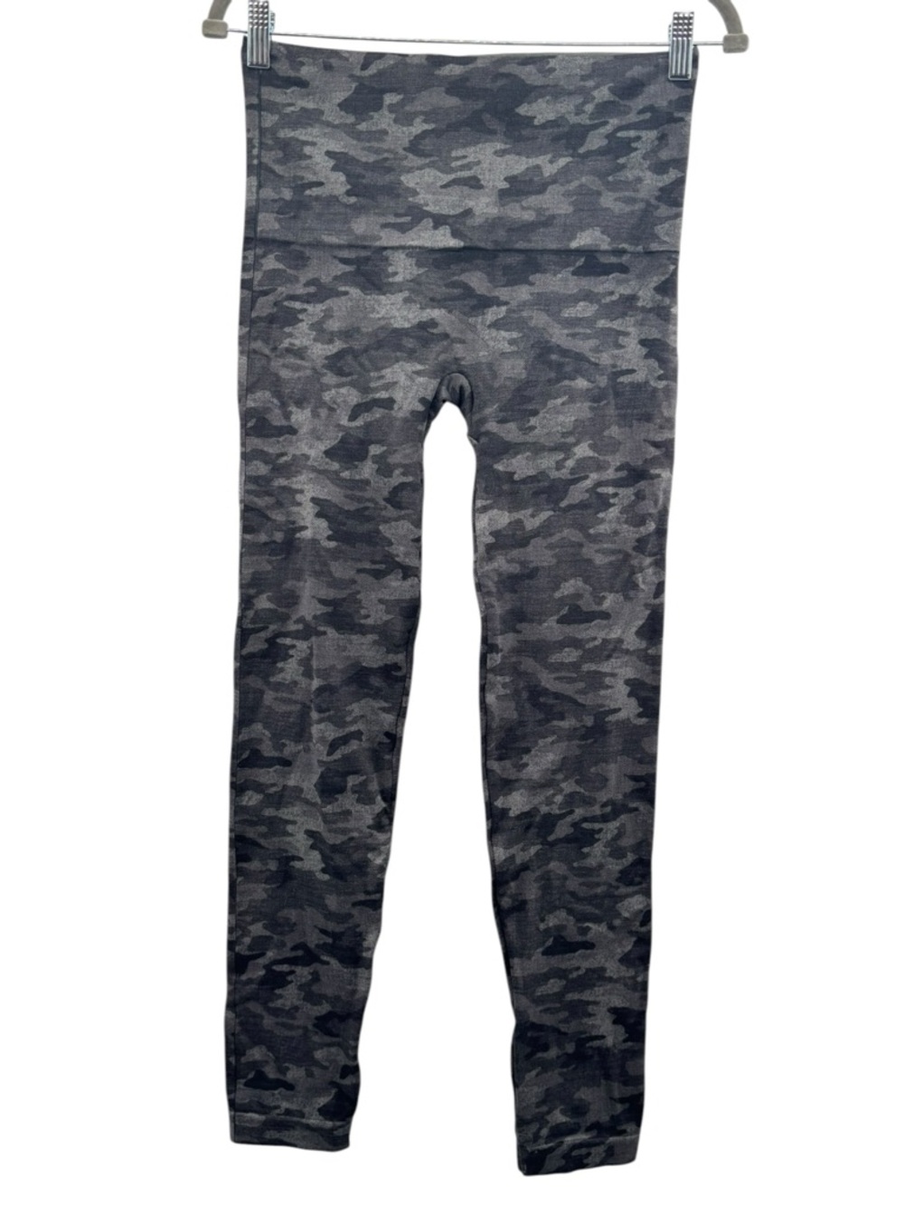 Spanx Look at Me Now Seamless Leggings in heathered camo Size XL Style FL 3515 - Picture 3 of 9